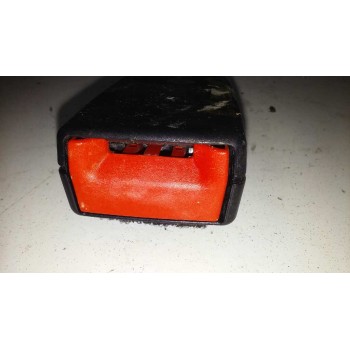 Recambio de enganche cinturon para ford fiesta (ccn) black edition referencia OEM IAM  DELANTERO DERECHO 