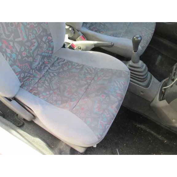 nissan micra (k11) del año 1997