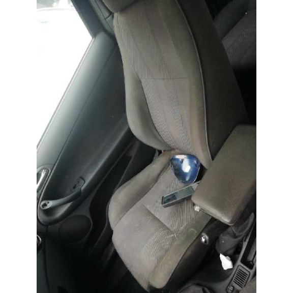 alfa romeo 147 (190) del año 2003