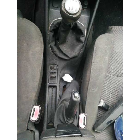 alfa romeo 147 (190) del año 2003