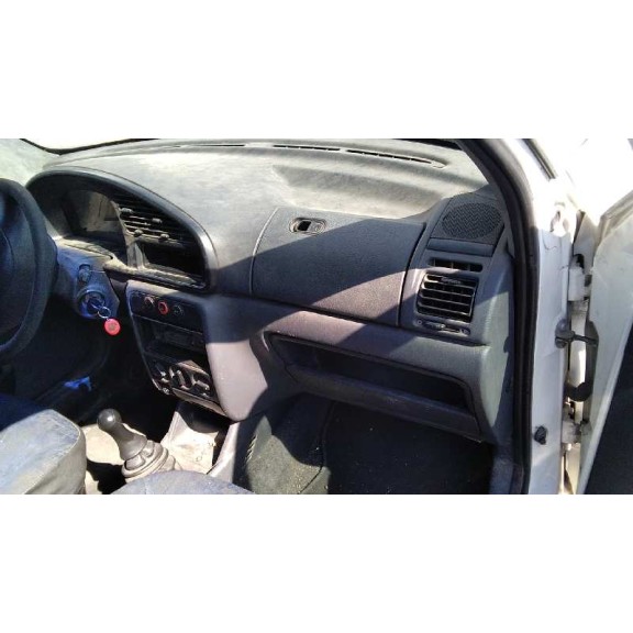 peugeot partner (s1) del año 2000