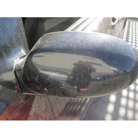 ford focus berlina (cak) del año 2003