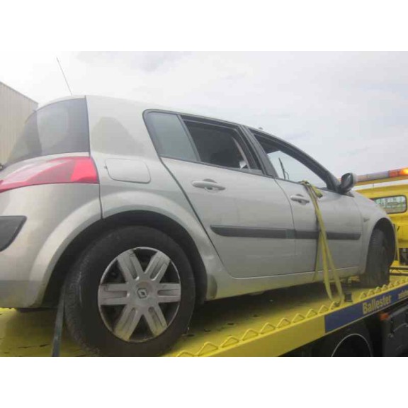 renault megane ii berlina 5p del año 2004