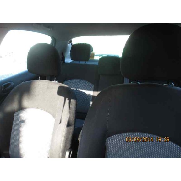 peugeot 206 berlina del año 2003