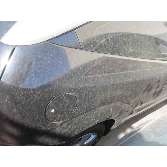 ford focus berlina (cak) del año 2003