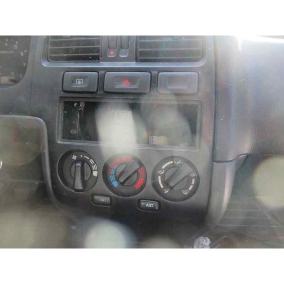 nissan primera berlina (p11) del año 1997