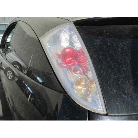 ford focus berlina (cak) del año 2003