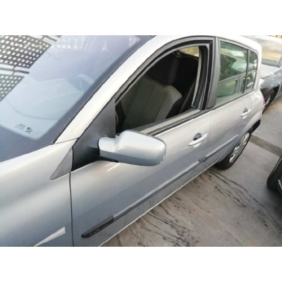 renault megane ii berlina 5p del año 2004