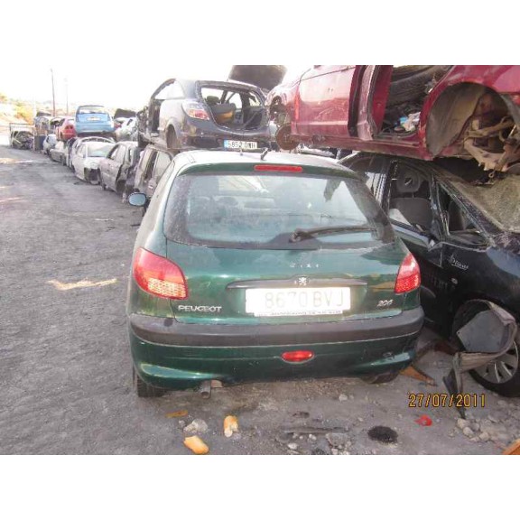 peugeot 206 berlina del año 2002
