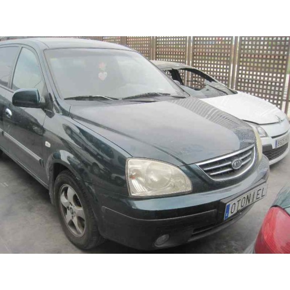 kia carens del año 2004