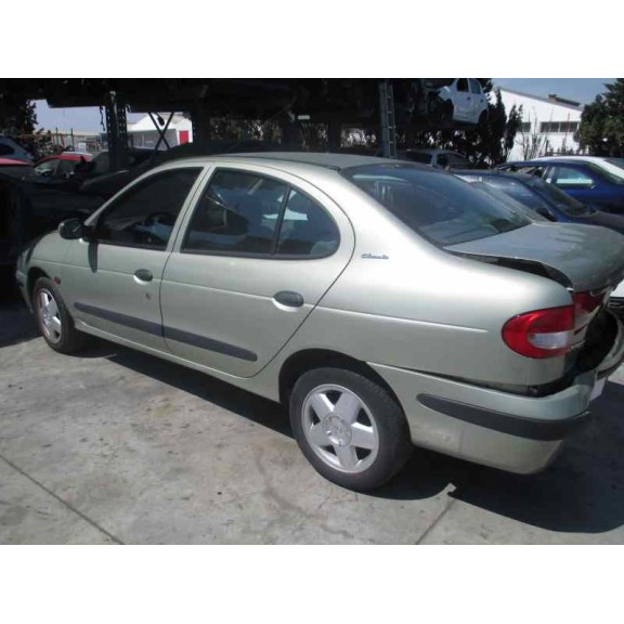 renault megane i fase 2 classic (la..) del año 2000