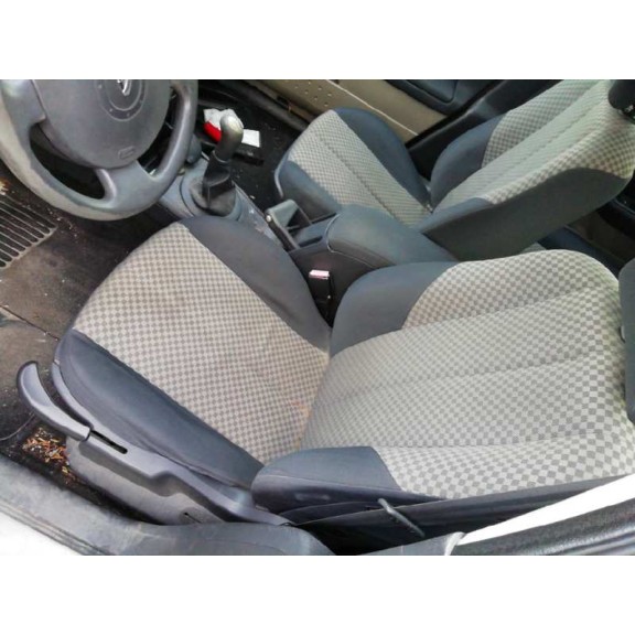 renault megane ii berlina 5p del año 2004