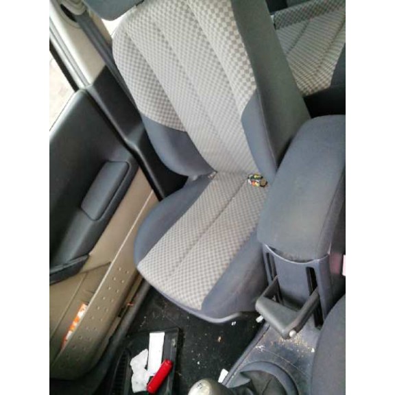 renault megane ii berlina 5p del año 2004