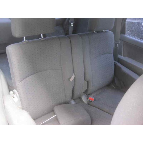 kia carens del año 2004