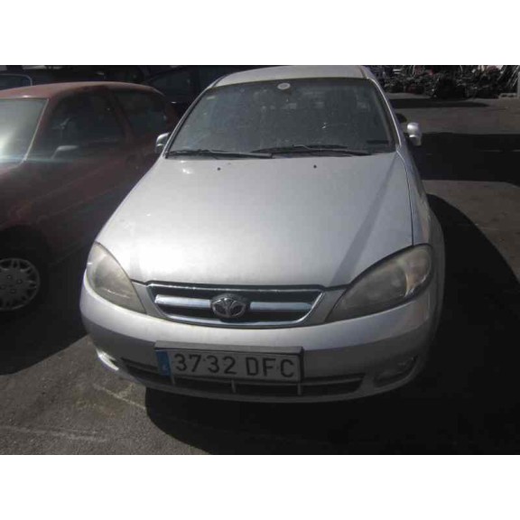 daewoo lacetti del año 2004