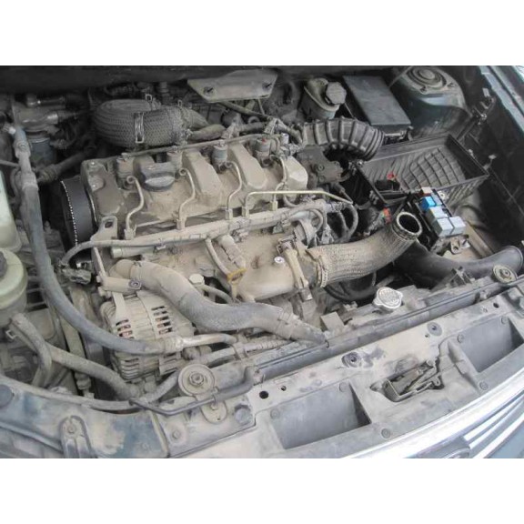 kia carens del año 2004