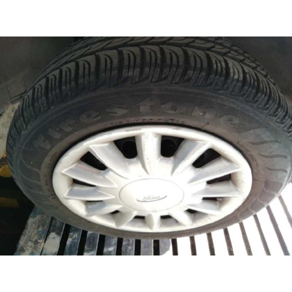 ford ka (ccq) del año 2004