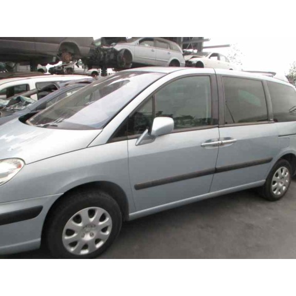 peugeot 807 del año 2004