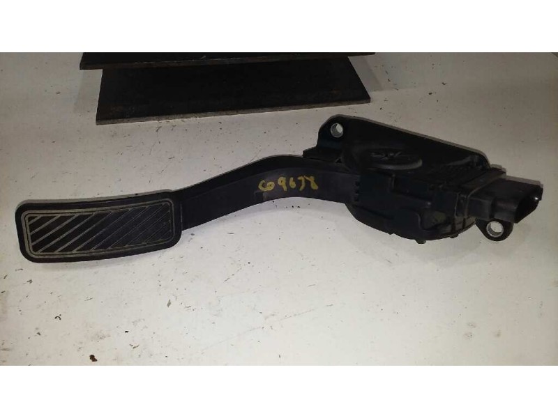 Recambio de potenciometro pedal para ford fiesta (ccn) black edition referencia OEM IAM 6PV00951720  