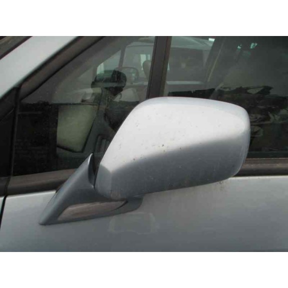 peugeot 807 del año 2004