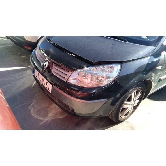 renault scenic ii del año 2004