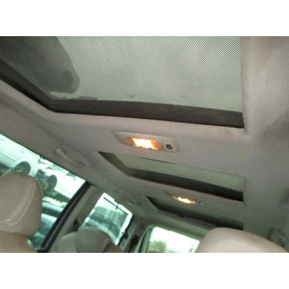 peugeot 807 del año 2004