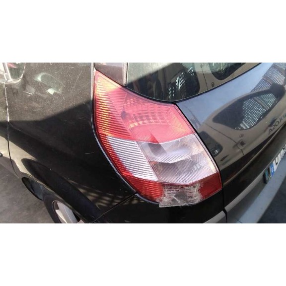 renault scenic ii del año 2004