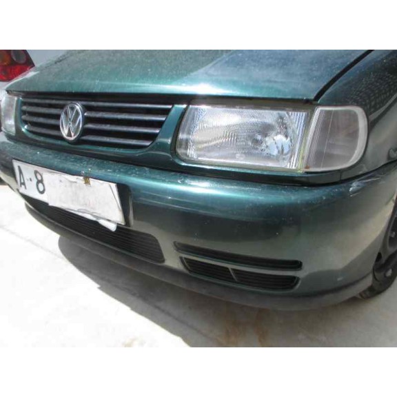 volkswagen polo berlina (6n1) del año 1998
