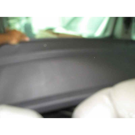 peugeot 807 del año 2004