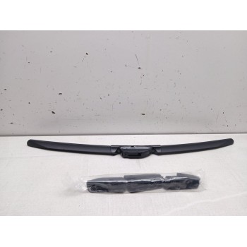 Recambio de escobilla limpia para peugeot 3008 referencia OEM IAM cgaf2153  53 cm 21´´ flexible