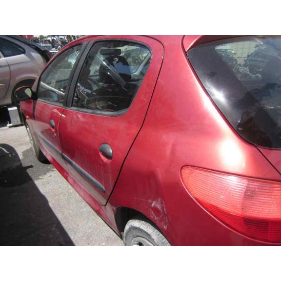 peugeot 206 berlina del año 1999