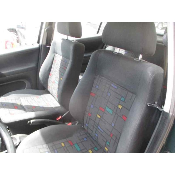 volkswagen polo berlina (6n1) del año 1998