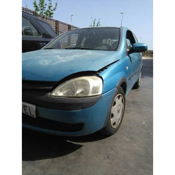 opel corsa c del año 2001