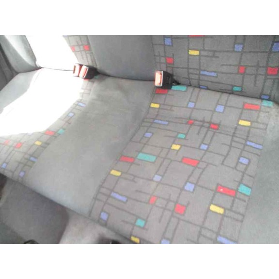 volkswagen polo berlina (6n1) del año 1998