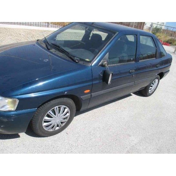 ford escort berlina/turnier del año 1996