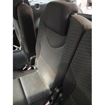 ASIENTO TRASERO MEDIO 