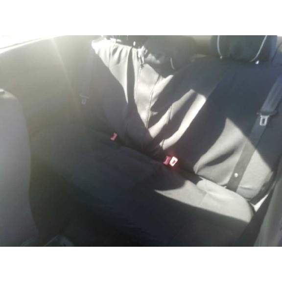 seat ibiza (6l1) del año 2005