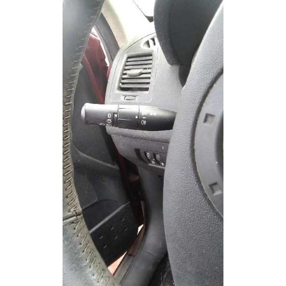 renault megane ii berlina 3p del año 2002