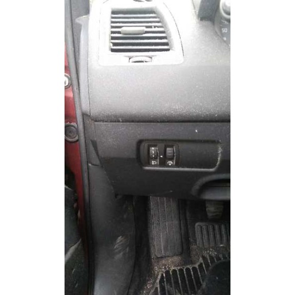 renault megane ii berlina 3p del año 2002