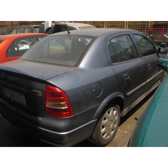 opel astra g berlina del año 1999