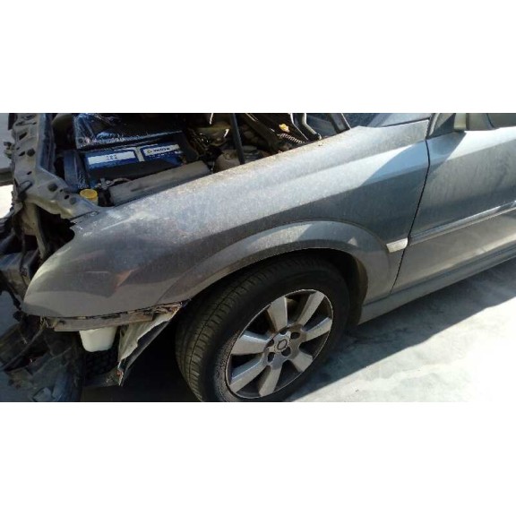 opel vectra c berlina del año 2005