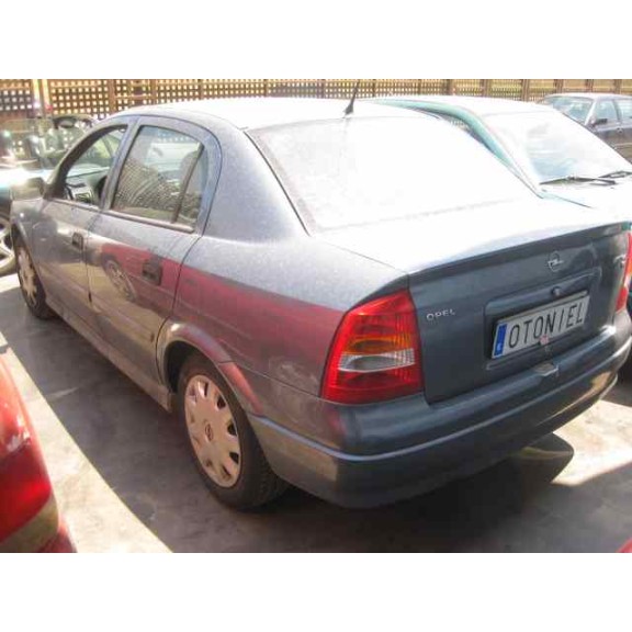 opel astra g berlina del año 1999