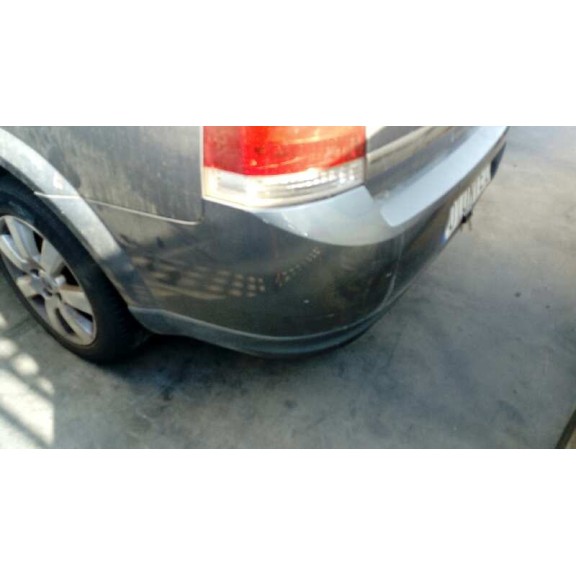 opel vectra c berlina del año 2005