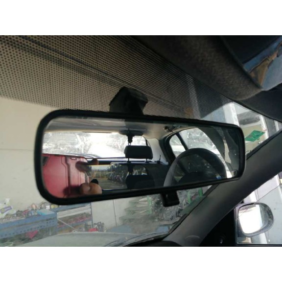 nissan almera (n16/e) del año 2003