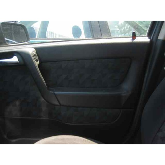 opel astra g berlina del año 1999