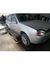 ford fiesta berlina del año 2001