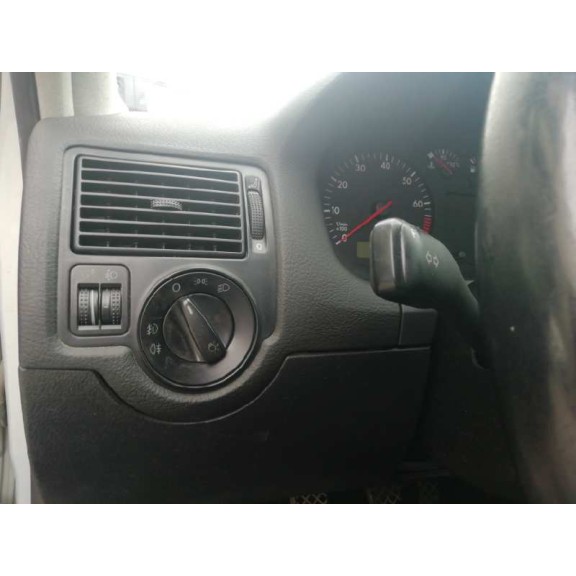 volkswagen golf iv berlina (1j1) del año 1999