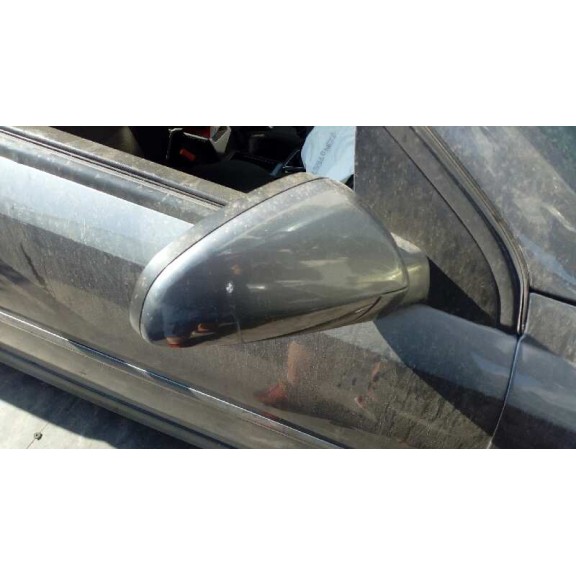 opel vectra c berlina del año 2005