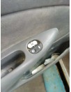 ford fiesta berlina del año 2001