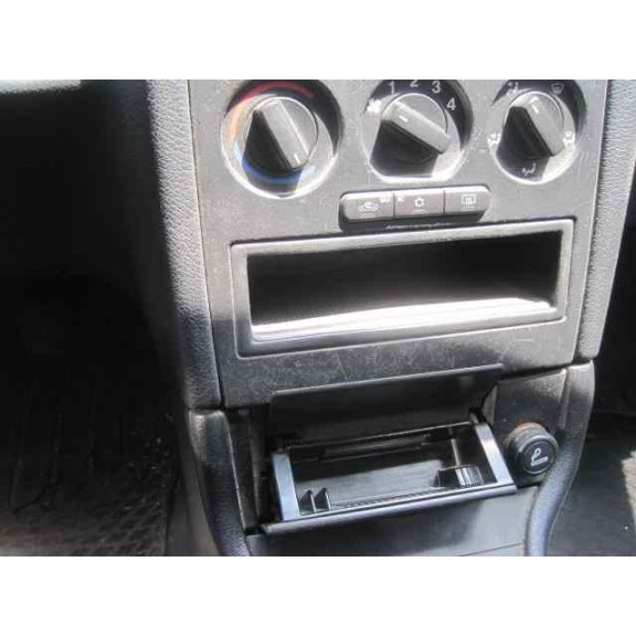 opel astra g berlina del año 1999